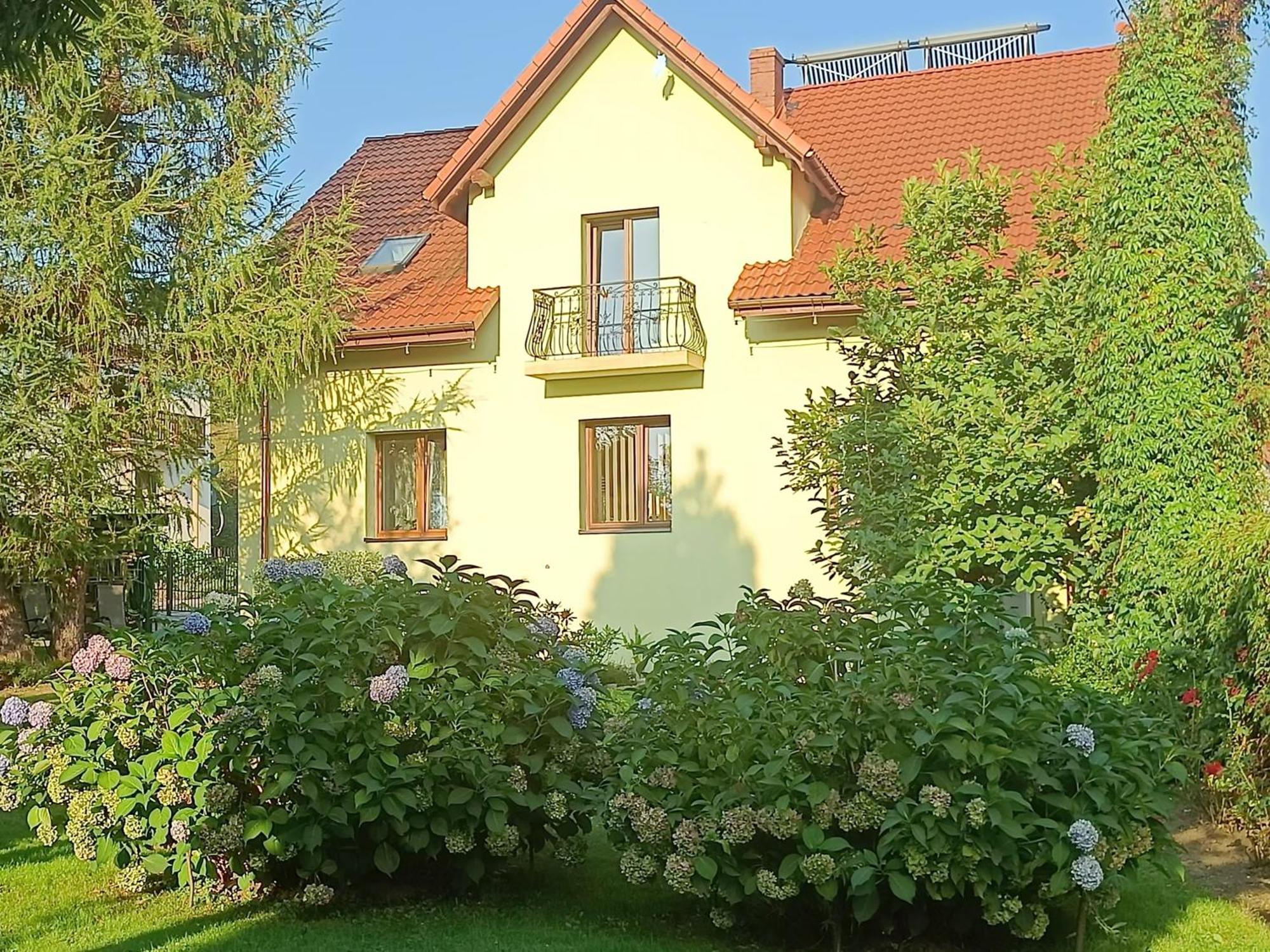 Pod Modrzewiami Apartment Миловка Екстериор снимка